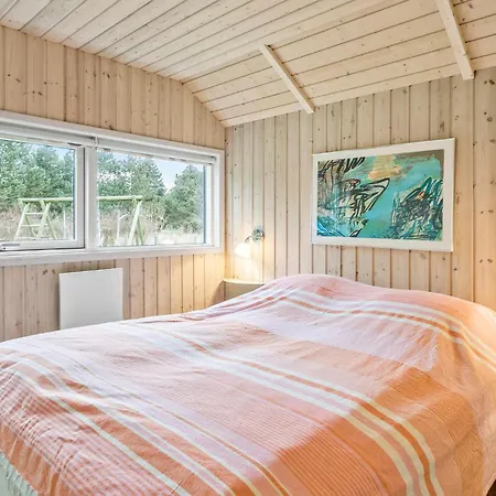 度假居 Awesome In With Sauna Rødby